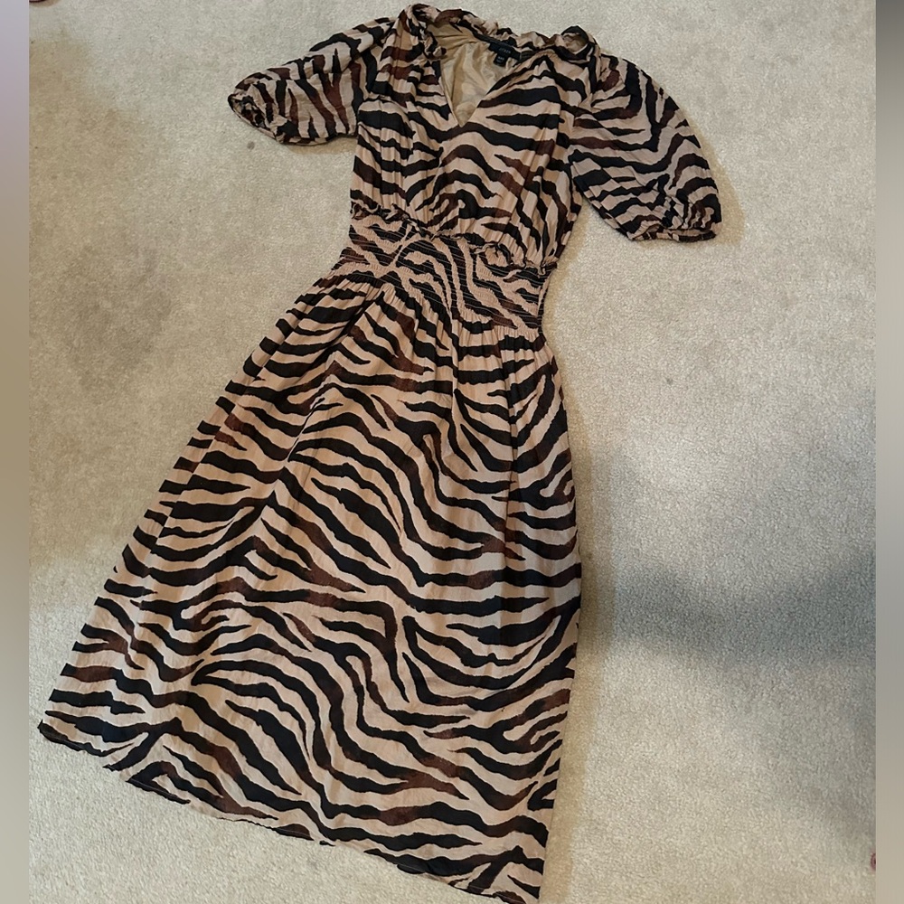 J Crew Smocked Waist Cotton Dress in Zebra Print Size XXS - Picture 2 of 6